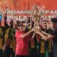 Bupati Kutim Ardiansyah Sulaiman menutup Turnamen Sepak Bola Piala Bupati U-40